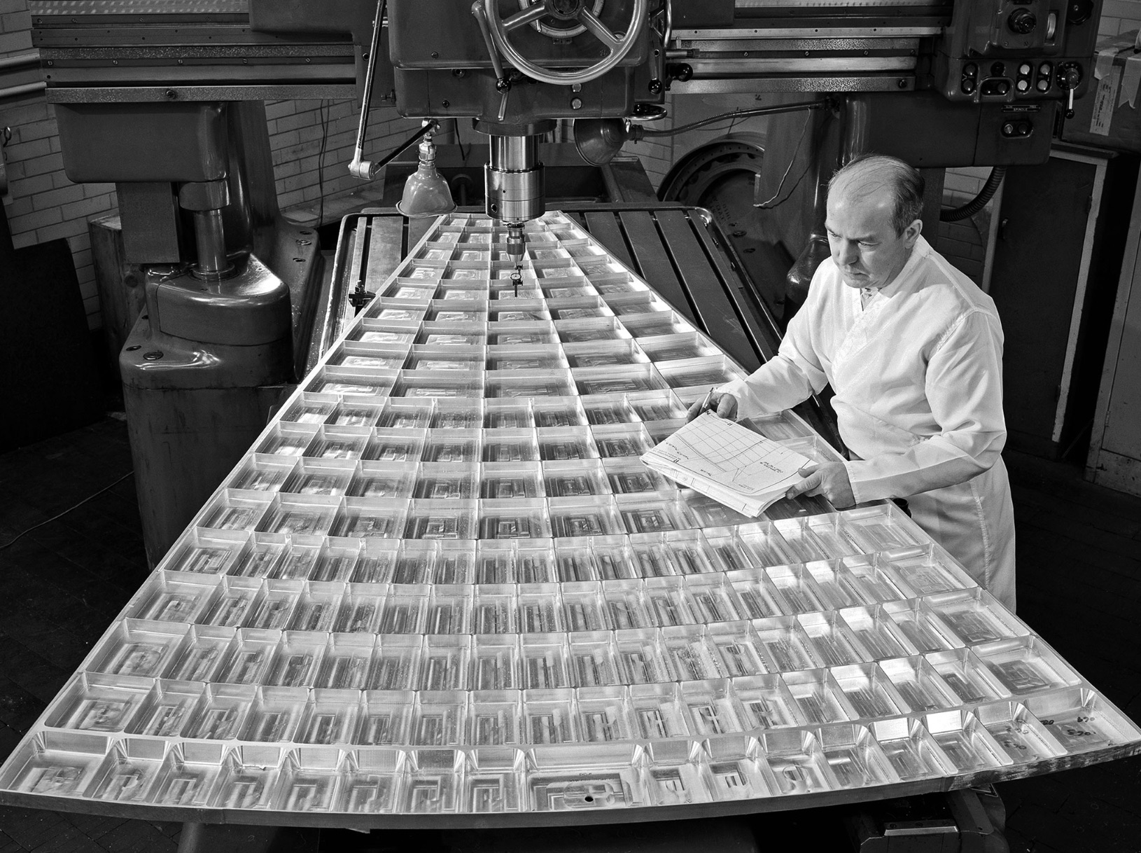 Solar Mirror Fabrication in the NASA Technical Services Building